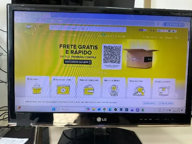 Monitor LED 25"