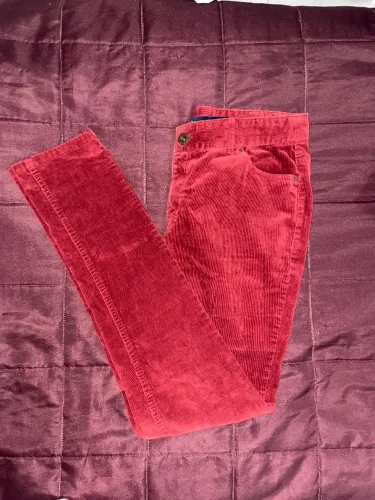 Calça de Veludo Bordô Cintura Média