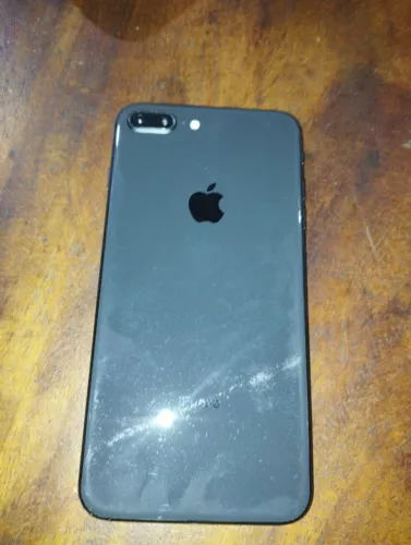 iPhone 8