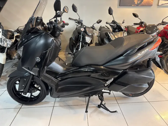 Xmax 250 2021/2022 impecável