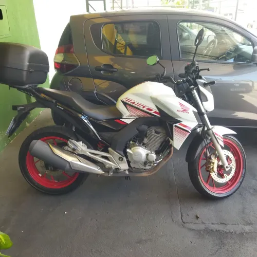 CB 300 Twister 22/23 único dono