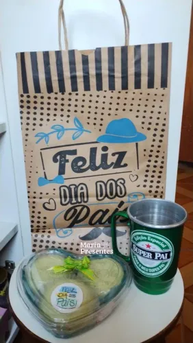 Kit presente dia dos pais com sabonetes e caneca alumínio