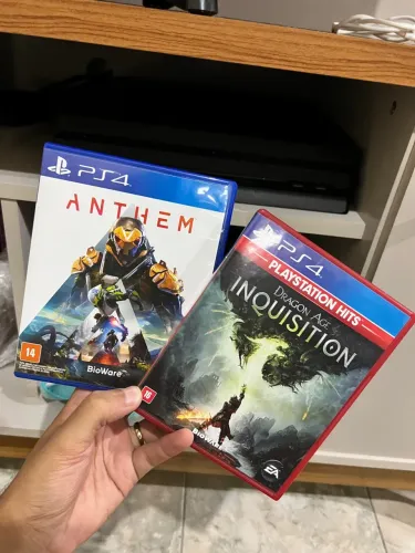2 Jogos ps4 vendo ou troco aceito cartão