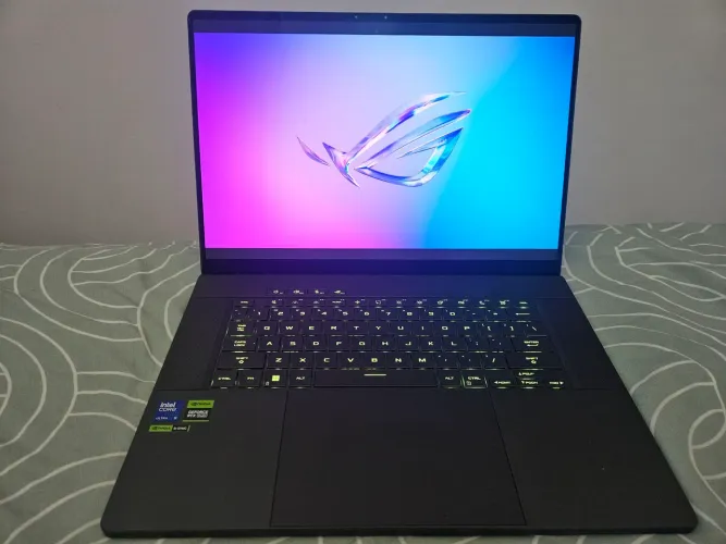 Notebook ASUS ROG Zephyrus G16 OLED 2.5k Ultra 9 RTX 4070