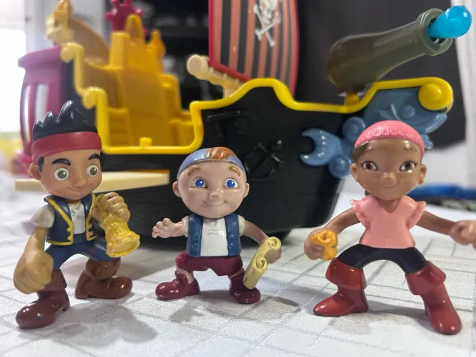 Barco Pirata Barco Jake E os Piratas Disney Mattel