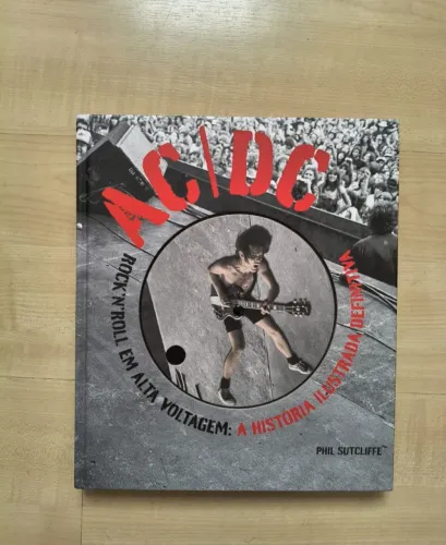 Livro AC/DC Rock'n'Roll em alta voltagem