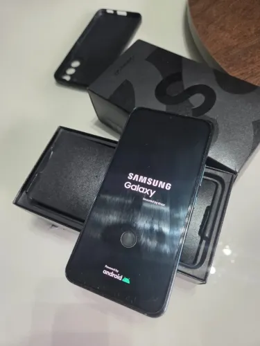 Galaxy S22 em ótimo estado