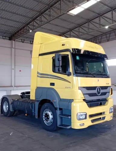 Mercedes benz axor 2041 ano 2022 único dono