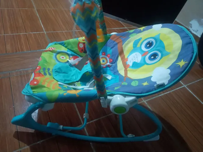 Cadeira de Balanço Infantil