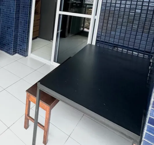 Mesa Industrial de Ferro R$ 350 + Banco R$ 85 | Escritório, Home Office e Varanda