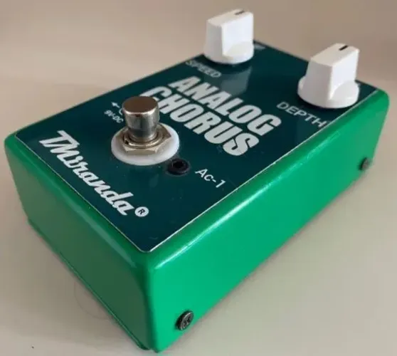 Pedal Chorus AC-1 TMiranda