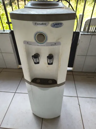 Bebedouro Esmaltec
