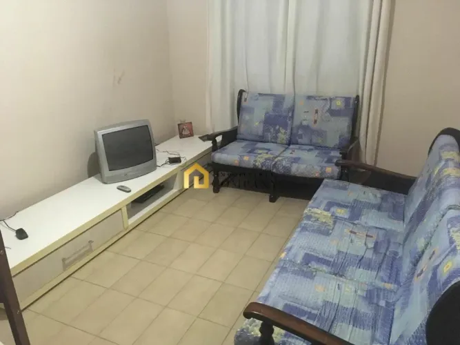 Ed. Residencial Manchester - Apartamento na Av. General Carneiro.