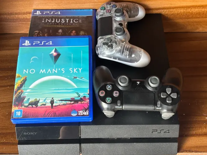 PlayStation 4 Fat + jogos