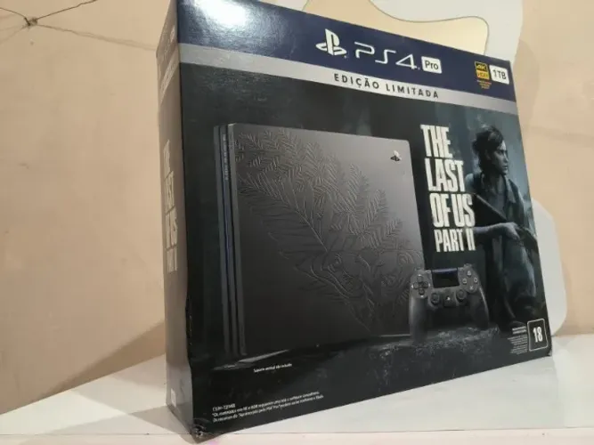 PlayStation 4 Pro The Last of Us Part II - Edição Limitada - 1TB