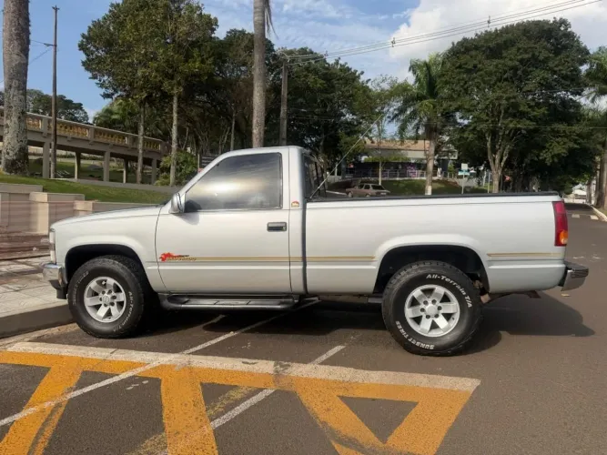 Chevrolet Silverado Conquest 4.1 Diesel 1999