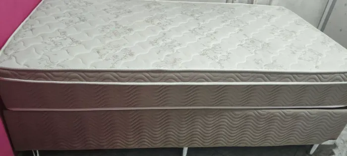 Colchao Ortobom Solteirão (198x108x25) com base de 30cm