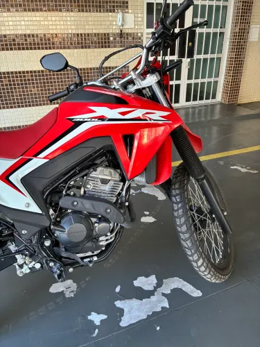 Honda XR 300L Tornado
