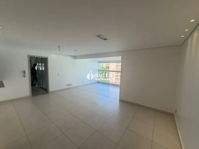 Apartamento com 3 quartos sendo 1 suíte disponível para venda no bairro Saraiva em Uberlân