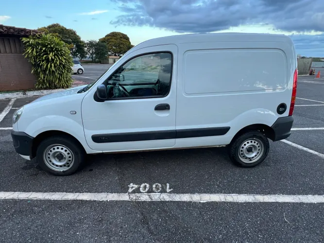 Renault Kangoo Express Hi-flex 1.6 16V 2018