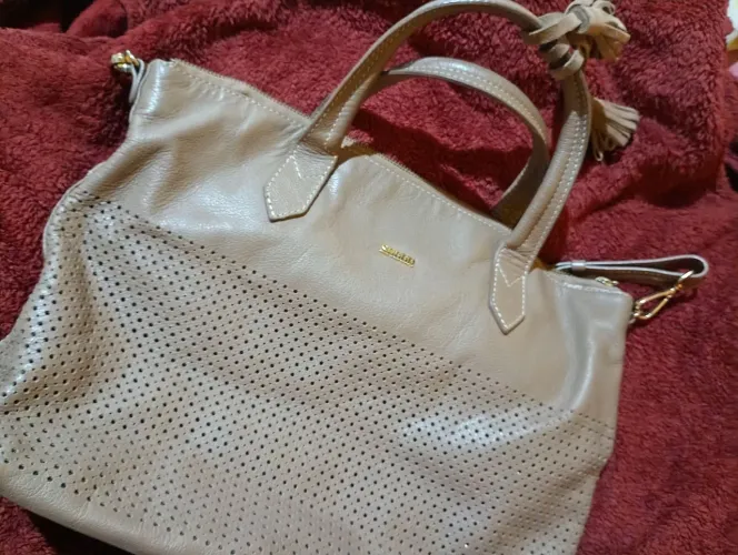 Bolsa média Sagga couro