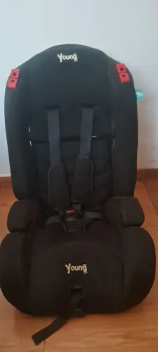Cadeirinha de criança 