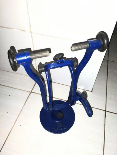 Alinhador Desempenador Rodas P/ Bicicleta Motocicleta