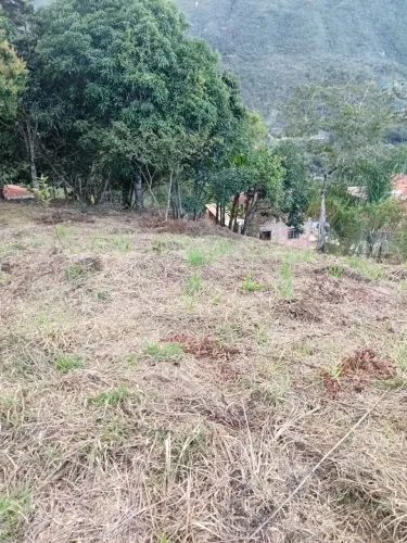 Oportunidade excelente lote em santo Antônio do salto! frente pra rua principal .