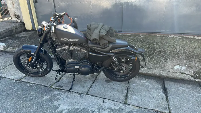 Harley sportster troca