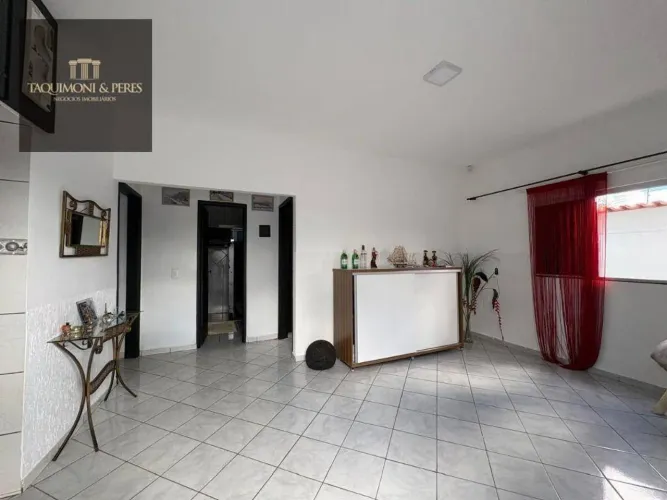 Casa na Jaiara próximo a Fernando Costa!