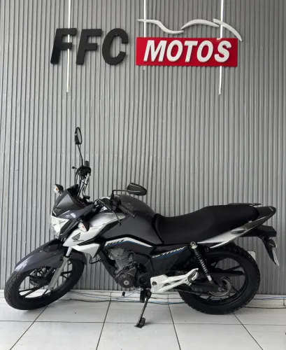 Titan 160 ex ano 2023 ipva 2026 pago Faço Financiamento 