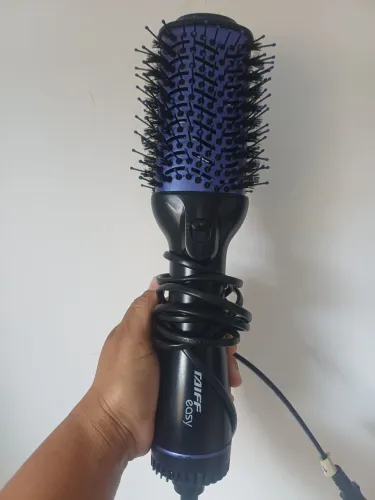 Escova secadora