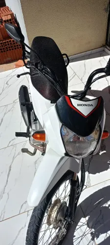 Pop 110 em dias só no ponto de transferir! 