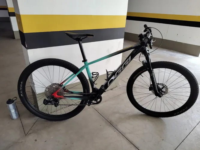 Bicicleta Bike Carbono MTB Oggi Agile Sport Aro 29