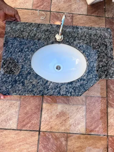 Pia de granito para banheiro 