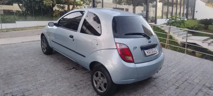 Ford KA GL 1.0i Zetec Rocam 2002