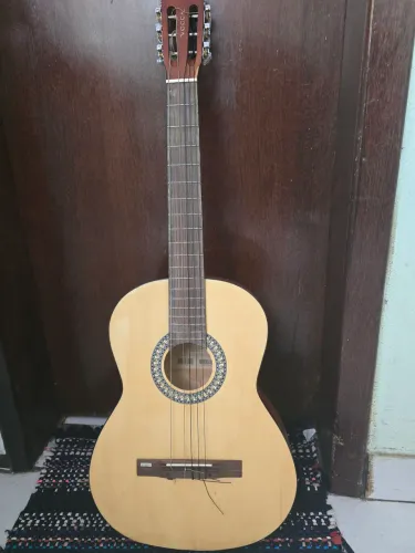 Violão Clássico Acústico (acompanha capa)