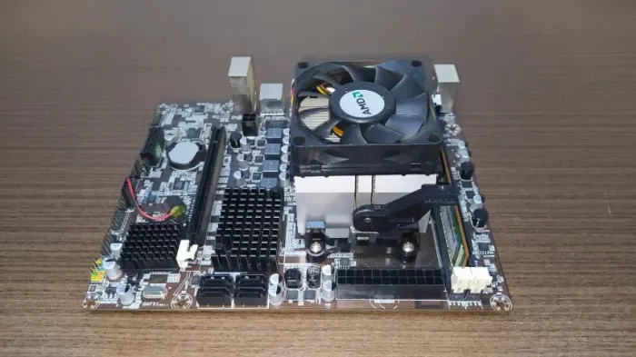 Kit Placa Mãe + Athlon II X2 + 4GB RAM + Vídeo 9500 GT (1GB) + Fonte 200W