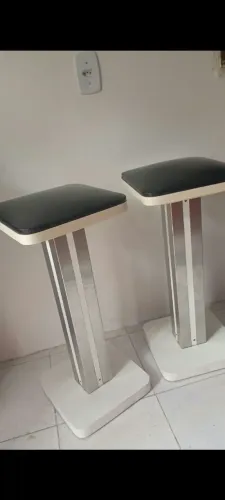 Vendo 2 banco p lanchonete todo Reforçado e pesado por 100,00 os 2