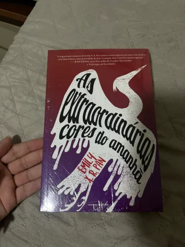 livro - A Extraordinária Cores do Amanhã