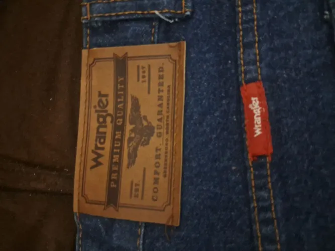 Calça masculina Wrangler 