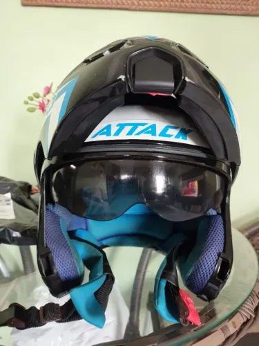 Capacete evo atacck articulado
