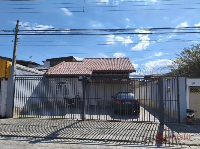 Casa com 6 dormitórios à venda, 145 m² por R$ 650.000,00 - Vila Nossa Senhora das Graças -