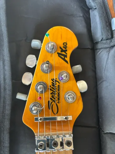 Guitarra sterling ax40 música mam