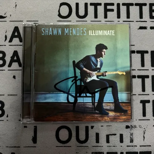 CD AUTOGRAFADO Shawn Mendes - Illuminate (ABERTO)