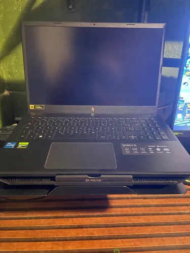 NOTEBOOK GAMER ACER NITRO V15 - RTX 4060 8GB - IMPECÁVEL