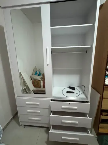 Guarda roupa