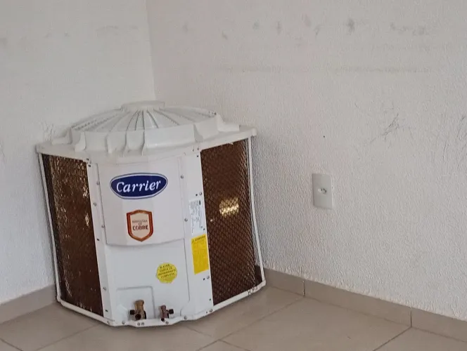 vendo condensadora Carrier