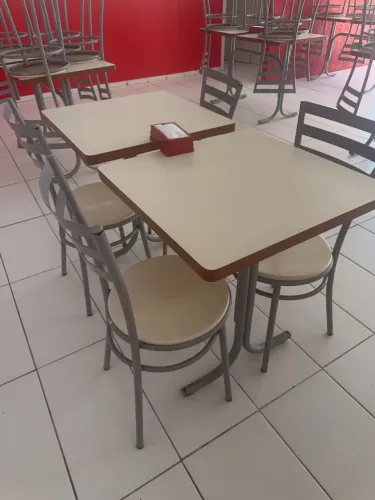 Mesa 4 cadeiras restaurante 