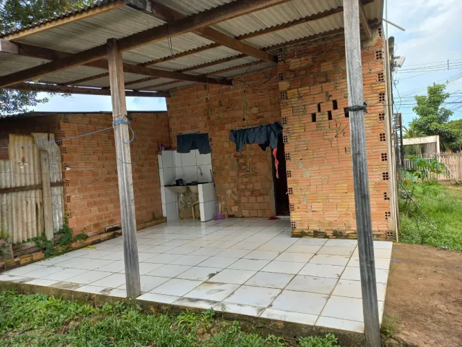 Vendo ou troco esta casa em Porto velho 